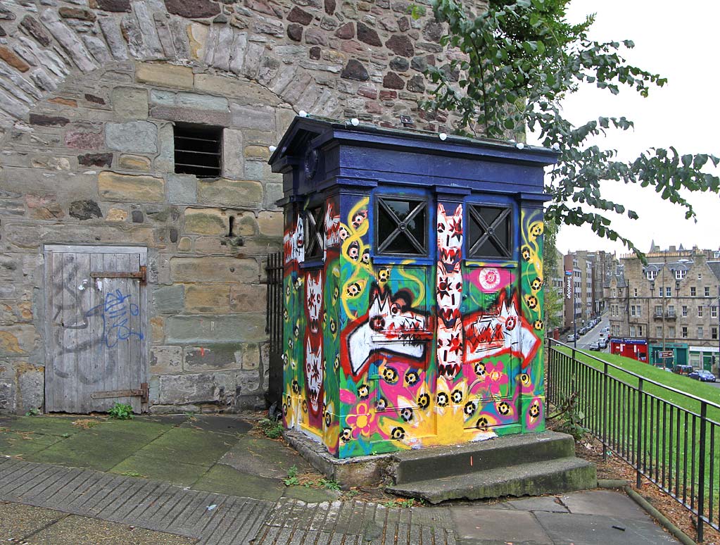 Police Box beneath the Floddon Wall at the corner of Drummond Street and Pleasance