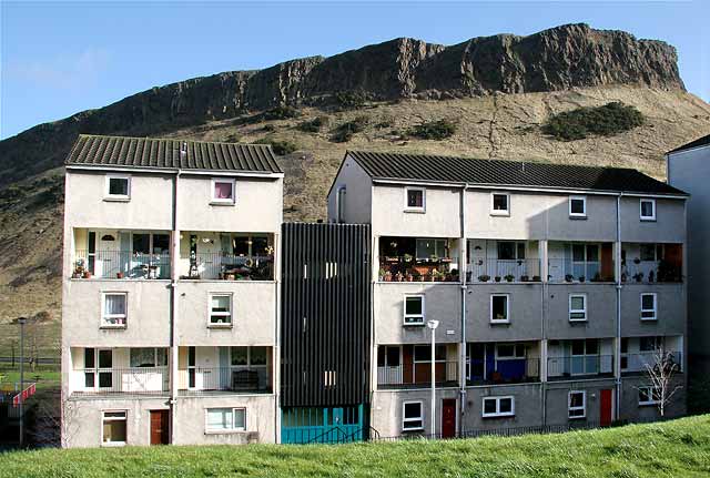 Looking to the east to the backs of the homes in Dumbiedykes Road, and beyond to Salisbury Crags in Holyrood Park