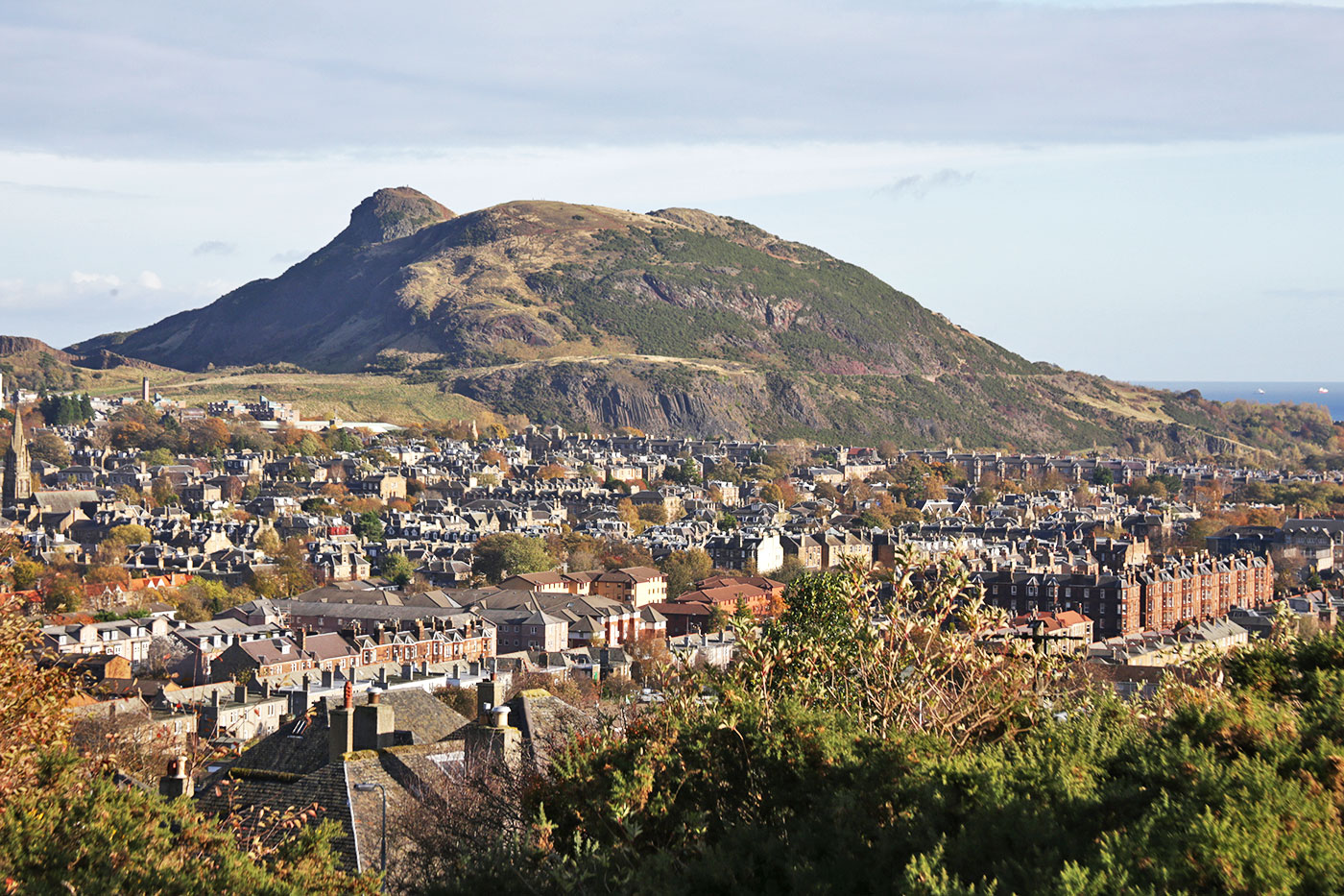 Looking to the SE towards Arthur's Seat and the Firth of Forth from below the Royal Observatory, Blackford Hill