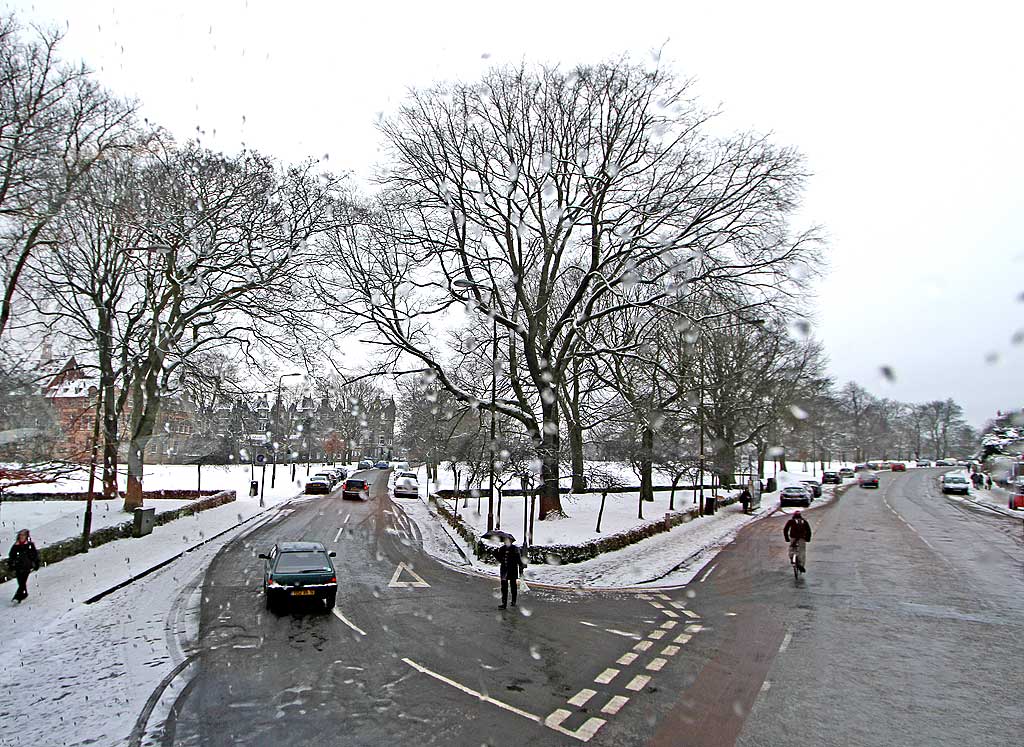 Whitehouse Loan, Bruntsfield Place and Bruntsfield Links  -  Snow  -  Christmas Eve, 2009