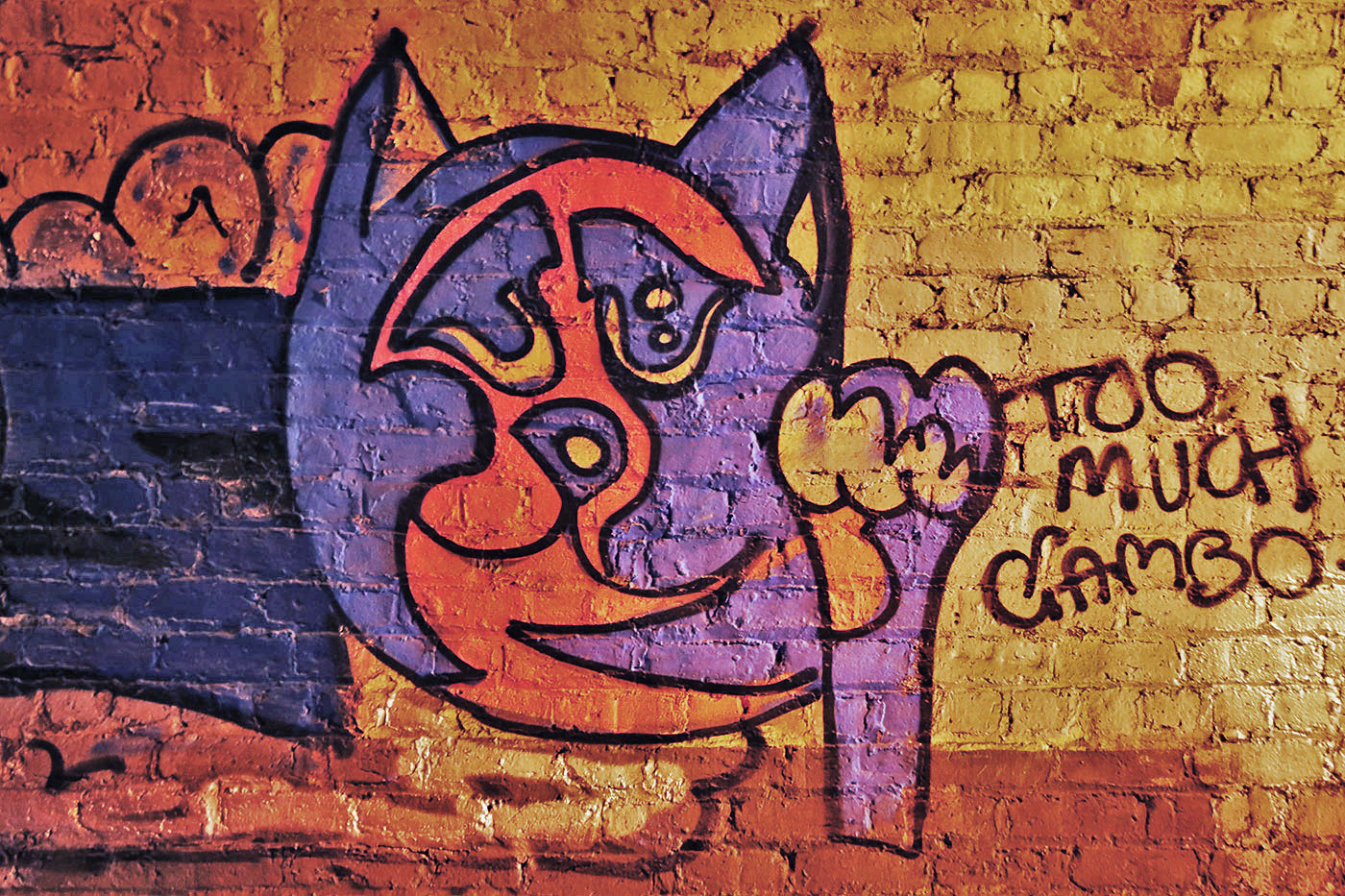 Artwork in the old Railway Tunnel at Colintion  -  October 2014