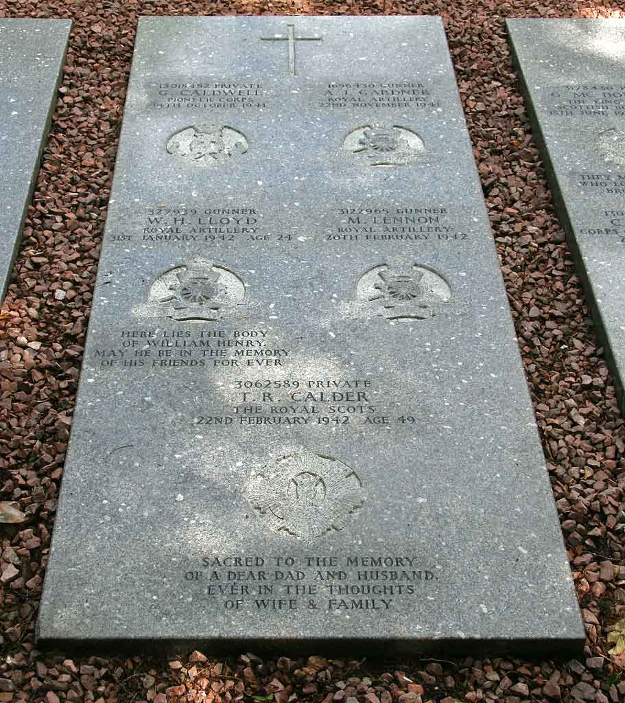 War Graves at Comely Bank Cemetery