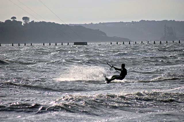 Kitesurfing between Cramond and Silverknowes - July 2009