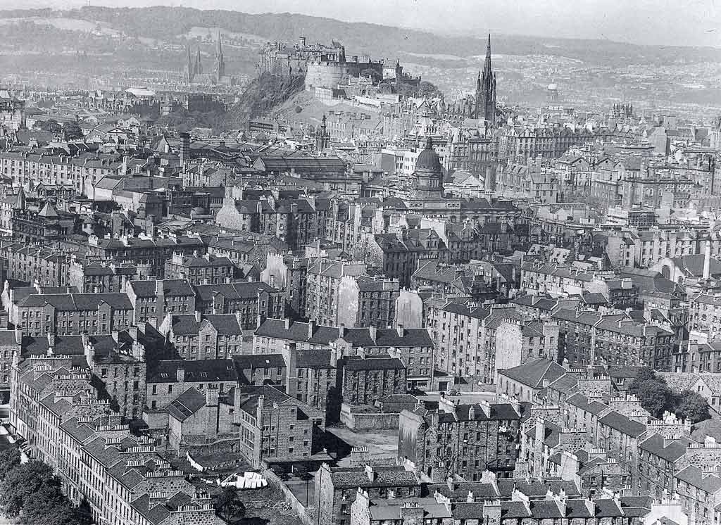 Dumbiedykes Survey Photograph - 1959  - Mid and East Arthur Place Tenement Ends