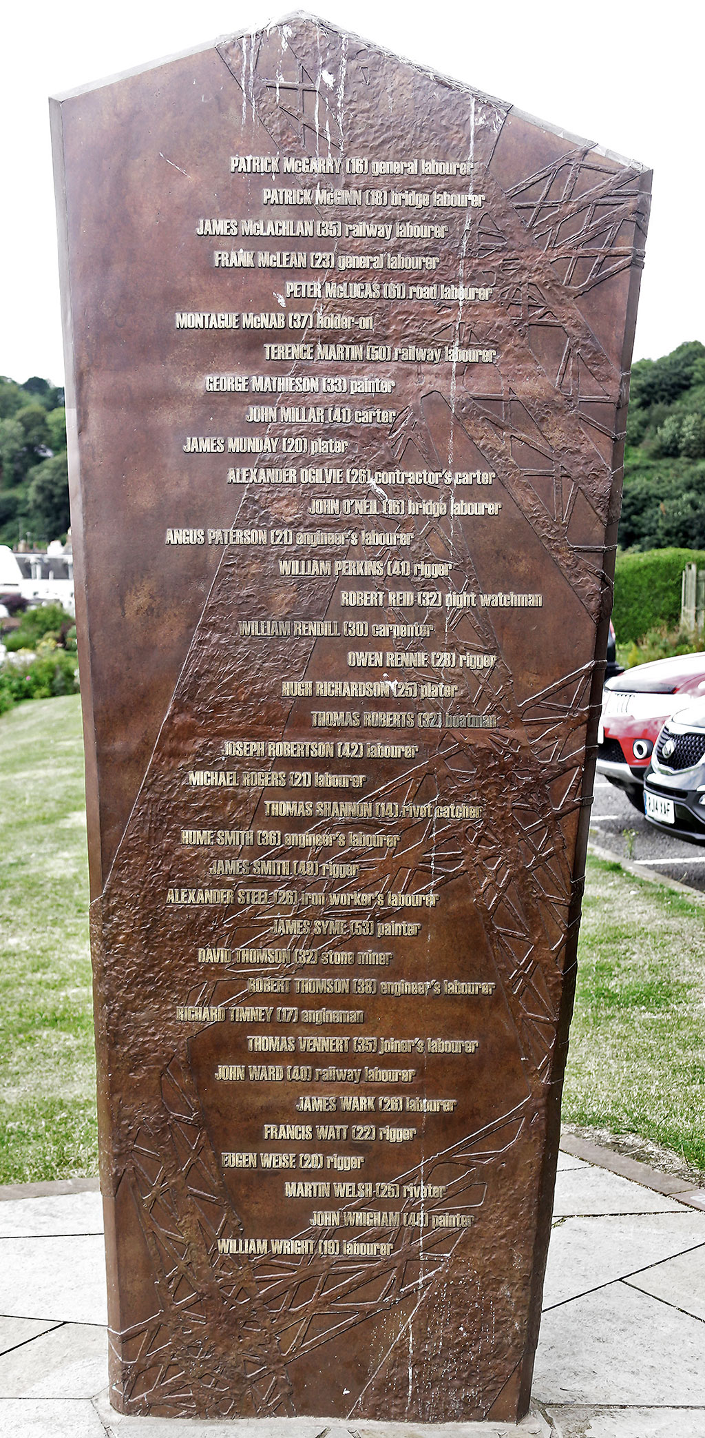 Back of the Memorial to those who died building the bridge  -  North Queensferry