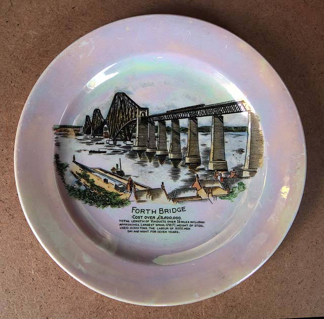 The Forth Bridge  -  Souvenirs  -  Carlton Ware Plate