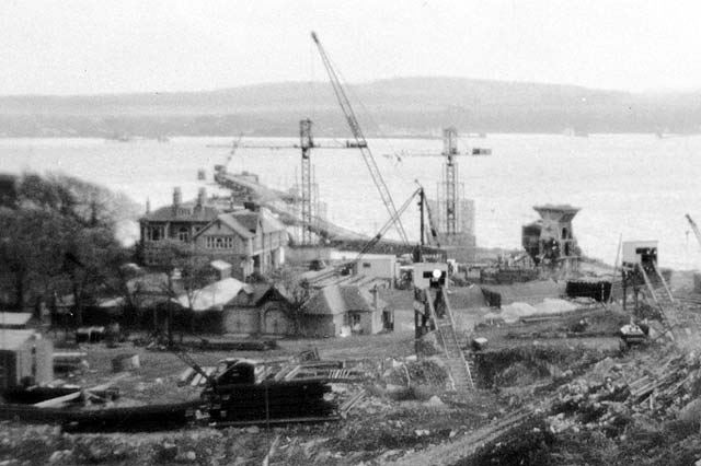 Building the Forth Road Bridge - North Queensferry  -  1960-64