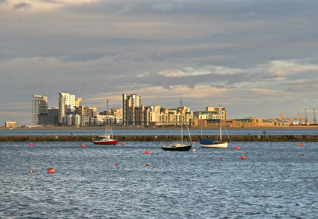 Granton Harbour - October 27, 2007  -  The day that boats were lifted out of the harbour for the winter