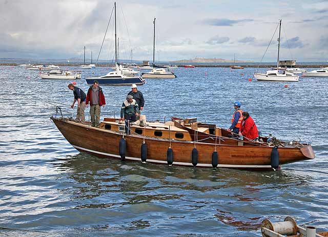 Granton Middle Pier  -  The day that yachts were lifted into the water  -  5 April 2008