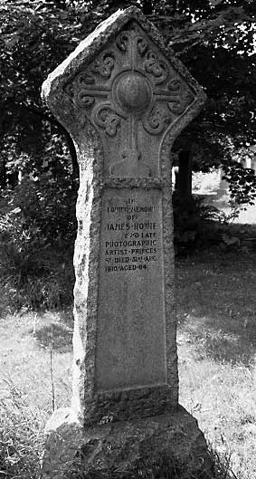 Gravestone of James Howie Jun.  in Warriston Cemetery