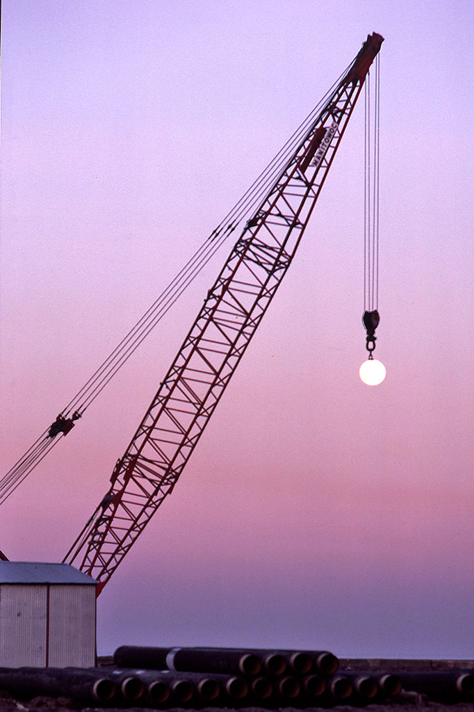 Leith Docks - Crane + Moon