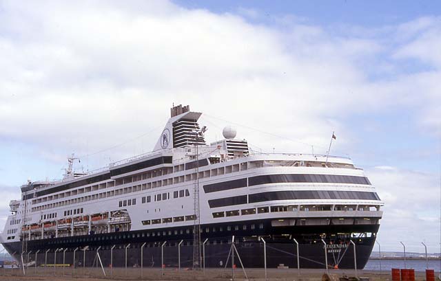 Leith Docks  -  1994  -  Statendam