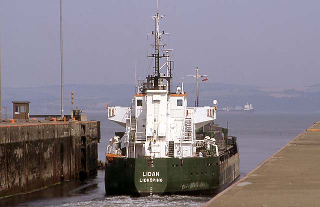 Leith Docks  -  1994  -  Lidan