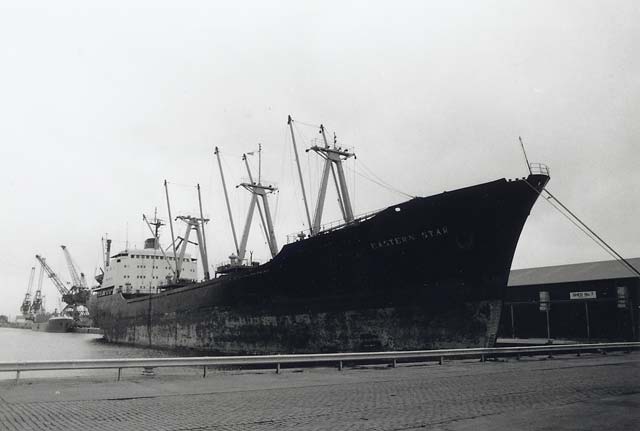 Leith Docks  -  Eastern Star  -  24 Sep 1994