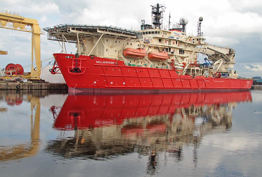 The ship 'Wellservicer' at Prince of Wales Dock, Leith, 2011