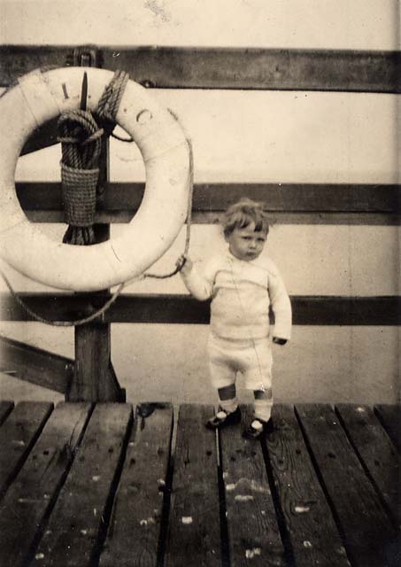 Leith Harbour, West Pier  -  Photograph of Joe Moracen in 1936.