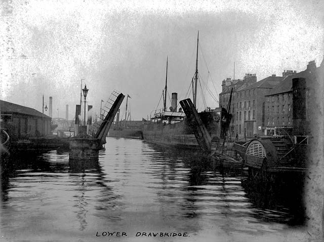 Lower Drawbridge over the Water of Leith at The Shore, Leith  -  Removed 1910