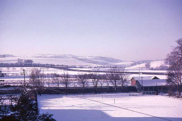 View over Liberton Lawn Tennis Club from The Inch  -  Winter