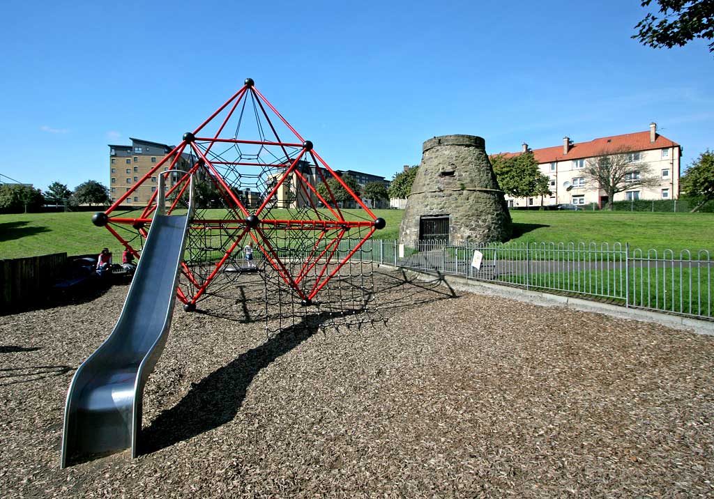 Lochend Park  -  September 2009