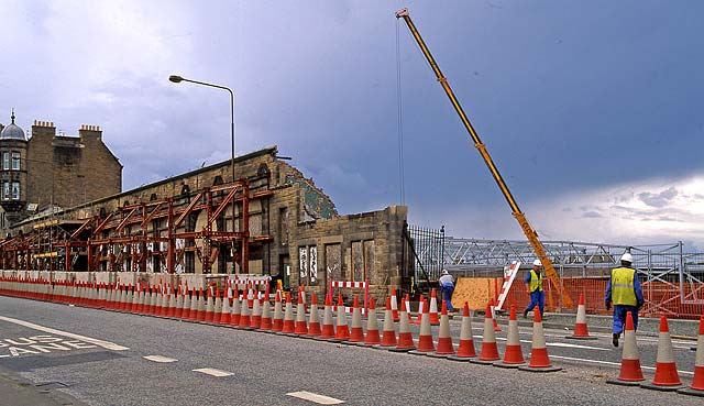 London Road Foundry wall being demolished to make way for Meadowbank Retail Park  -  1996