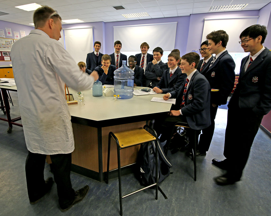 Merchiston Castle School  -  Chemistry Lesson -  February 2013