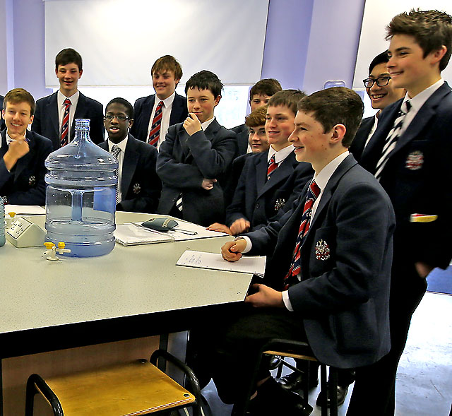 Merchiston Castle School  -  Chemistry Lesson  -  February 2013