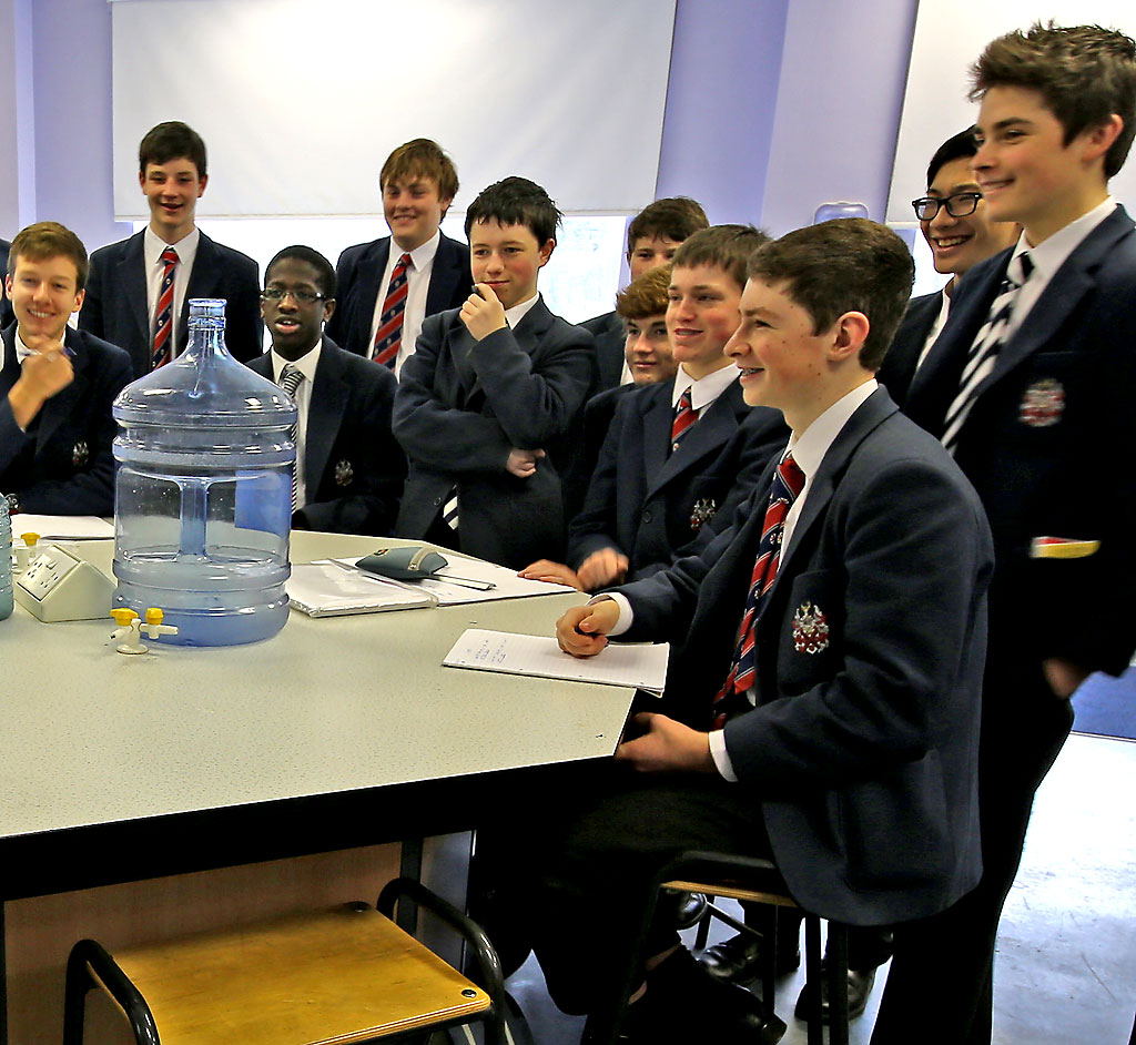 Merchiston Castle School  -  Chemistry Lesson -  February 2013