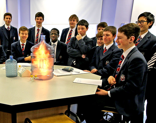 Merchiston Castle School  -  Chemistry Lesson  -  February 2013