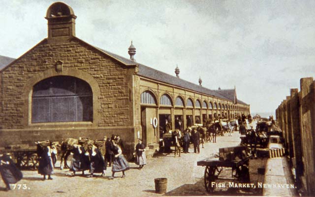 Newhaven Fishmarket with Fishwives and Carts