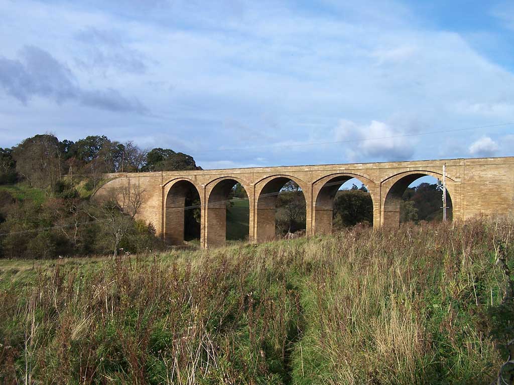 Railway photos - Postcard - The Viaduct and Golf Course, Glencorse