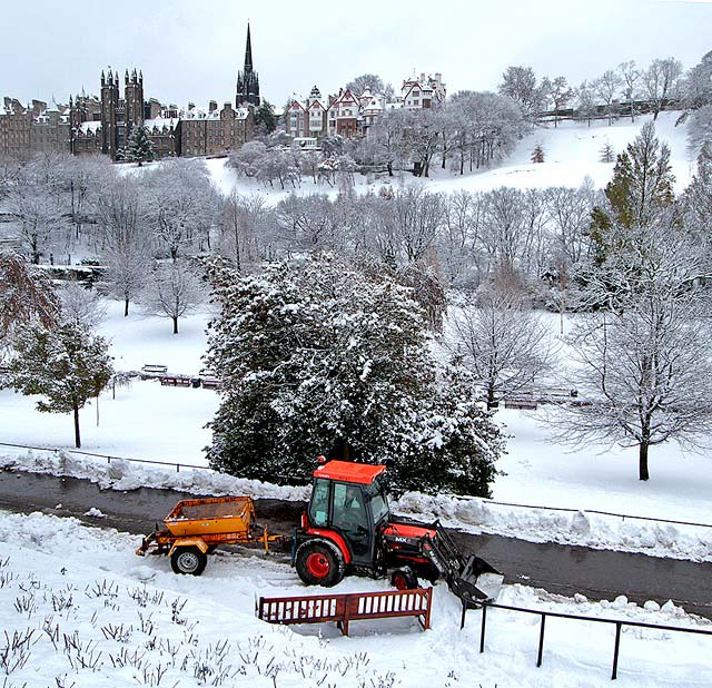 Princes Street Gardens and Ramsay Garden in the snow  -  Novembe 2010