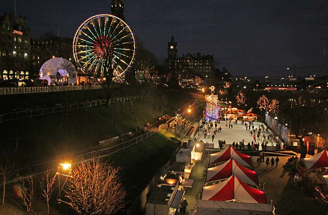 Edinburgh, Christmas 2005  -  Edinburgh Wheel and Winter WOnderland Ice Rink in East Princes Street Gardens