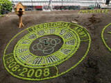 Princes Street Gardens  -  Floral Clock, 2008  -  Clock being planted