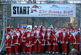 Santa Run  -  West Princes Street Gardens  -  Sunday 11 December 2005