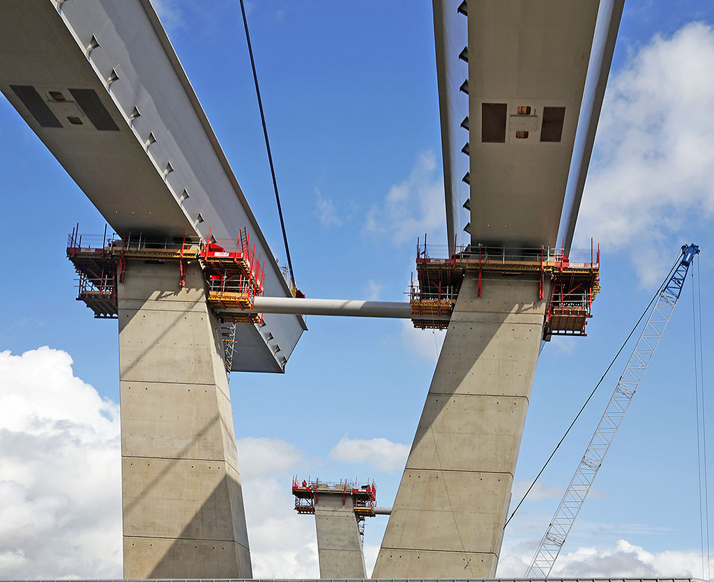 Queensferry Crossing under construction - View of southern end of crossing