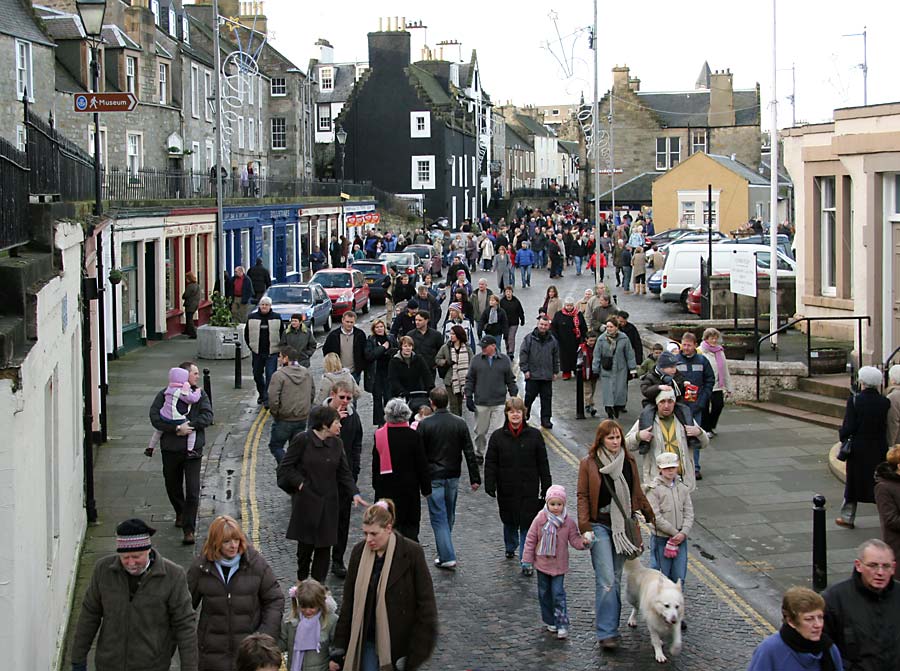 Spectators return from watching The Loony Dook  -  A dip in the Firth of  Forth at South Queensferry on New Year's Day, 2006