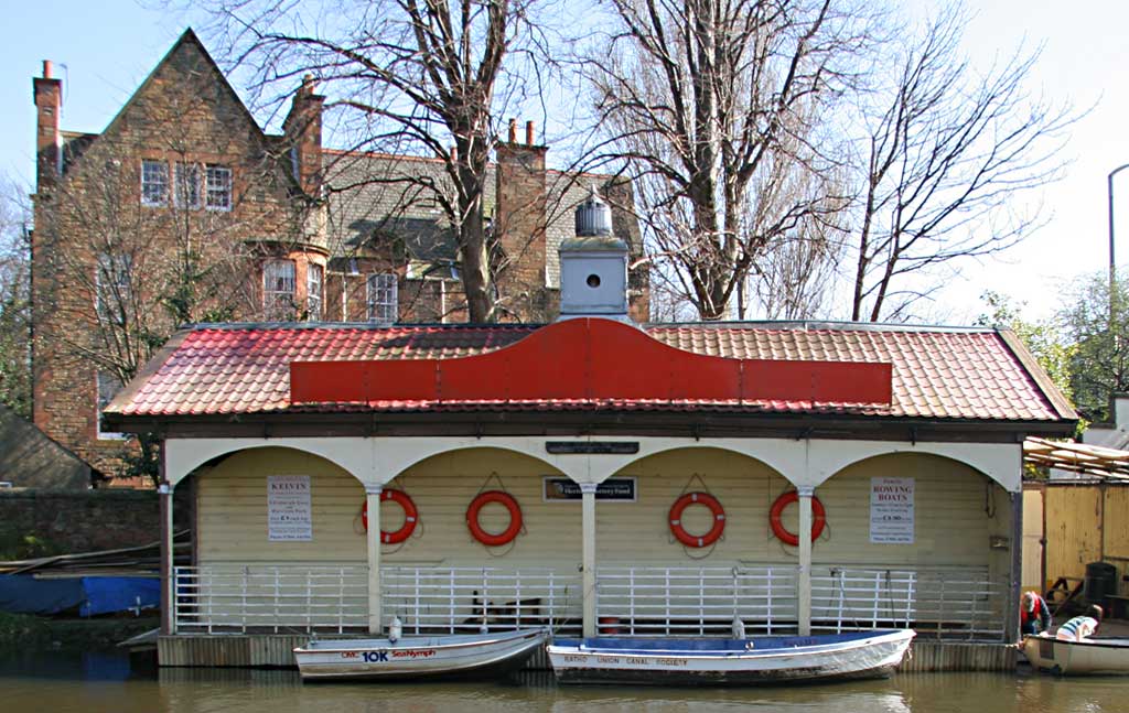 Union Canal  -  Edinburgh Canal Society Boat House at Ashley Terrace