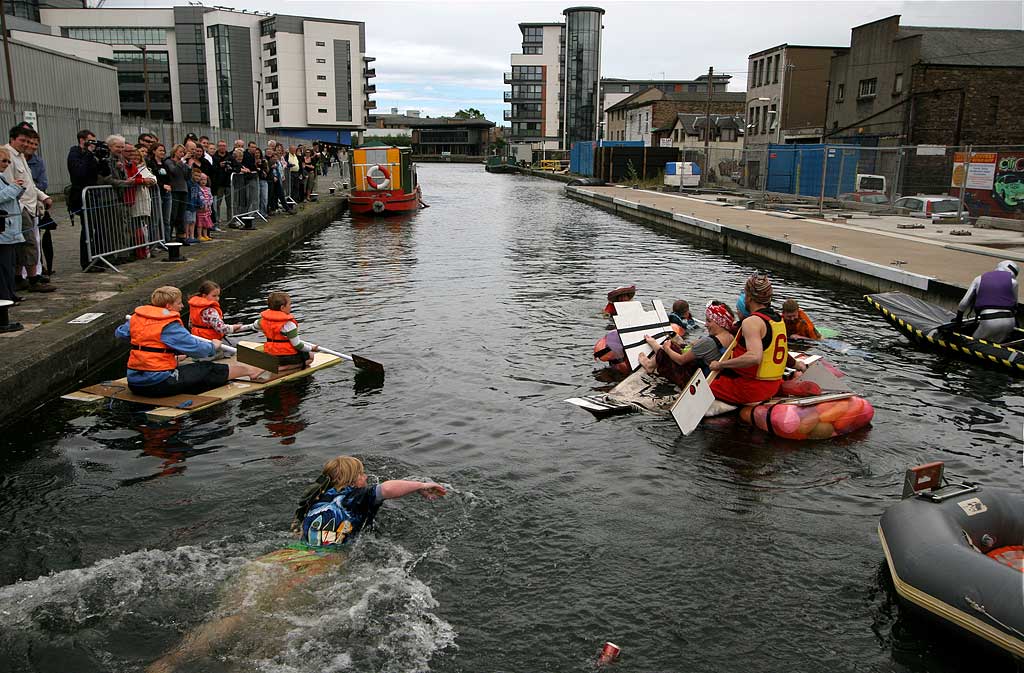Raft Race on the Union Canal - June 28, 2008