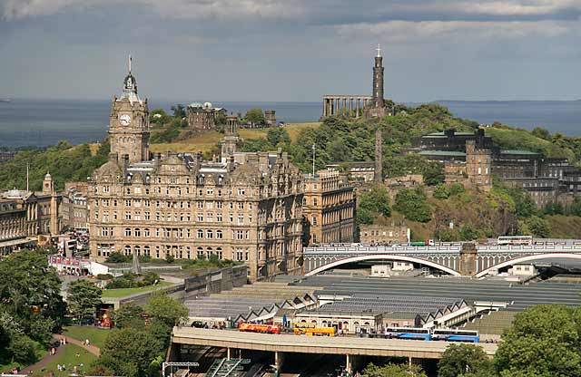 View to the NE from Edinburgh Castle  -  August 2007