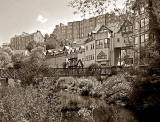 Loking downstreeam along the Water of Leith, beside Hawthornbank Lane, Dean