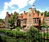 Loking across the Water of Leith to Dean School on the north bank of the river