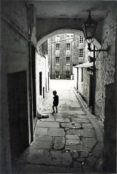 Photograph taken in Edinburgh, 1965  -  Where is it?