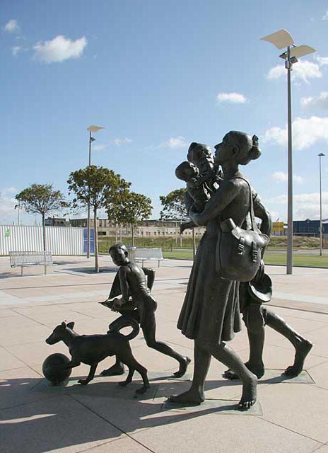 Edinburgh Waterfront  -  The sculpture 'Going to the Beach' in the centre of Saltire Square