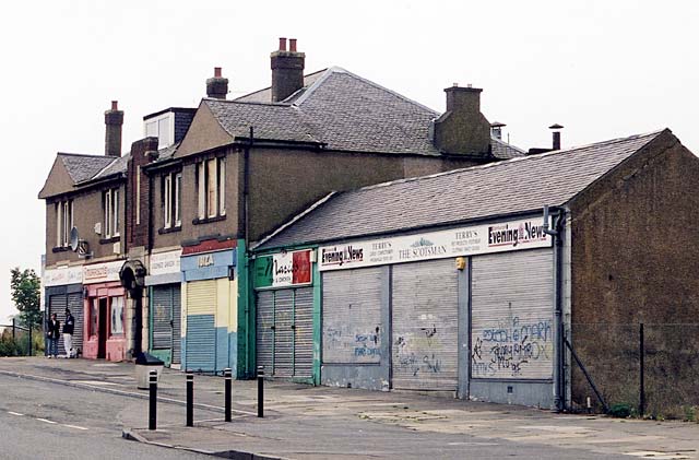 Edinburgh Waterfront  -  Shops in West Granton Road  -  3 August 2002