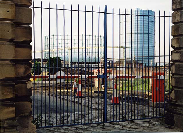 Edinburgh Waterfront  -  High Gares  -  19 August 2002