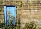 Edinburgh Waterfront  - Middle Pier, Granton Harbour  -  "No Parking"  -  25 August 2002