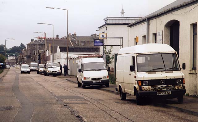 Edinburgh Waterfront  -  White Vans in West Harbour Road  -  10 Septenber 2002