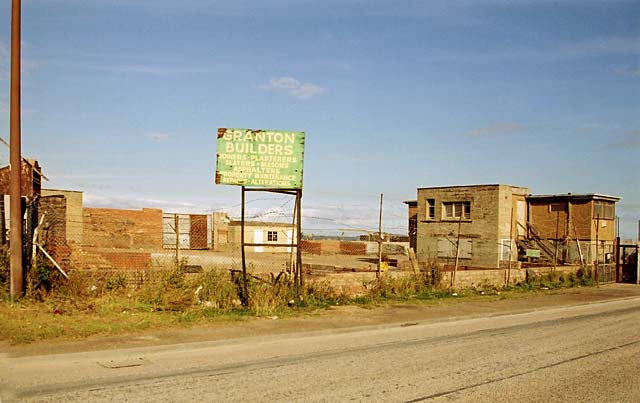 Edinburgh Waterfront  -  A deserted Granton Builders' yard.  The company has gone away - 6 October 2002