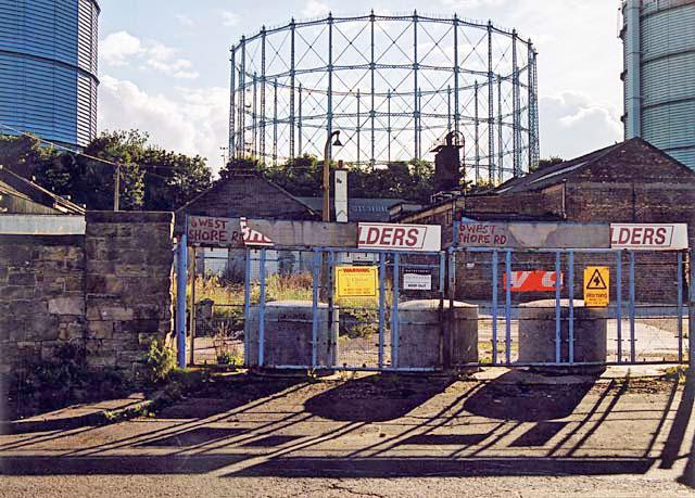 Edinburgh Waterfront  -  Shadows in West Shore Road  -  16 October 2002