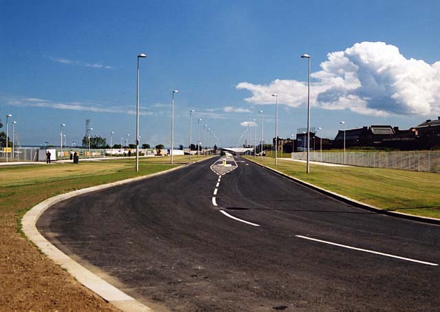 Edinburgh Waterfront  -  Waterfront Avenue, four days after it was opened  -  22 Jine 2004